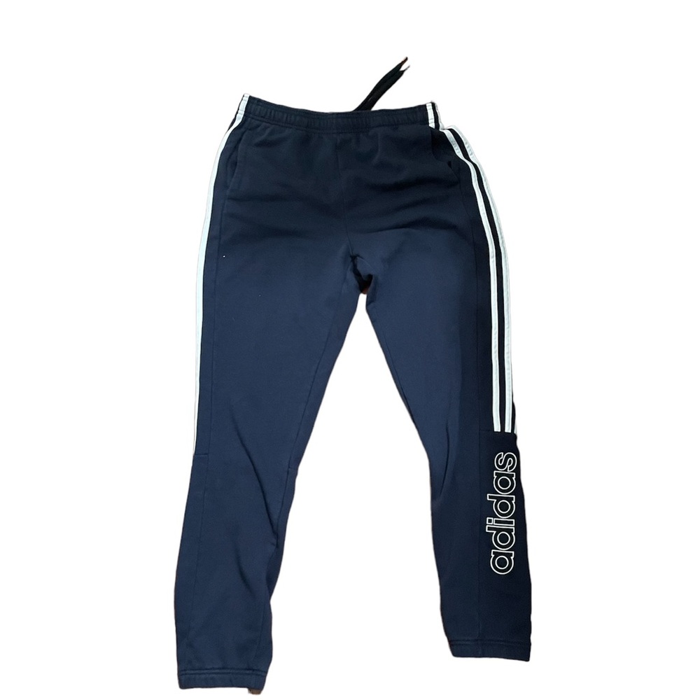 Adidas sweatpants in great condition!!!
